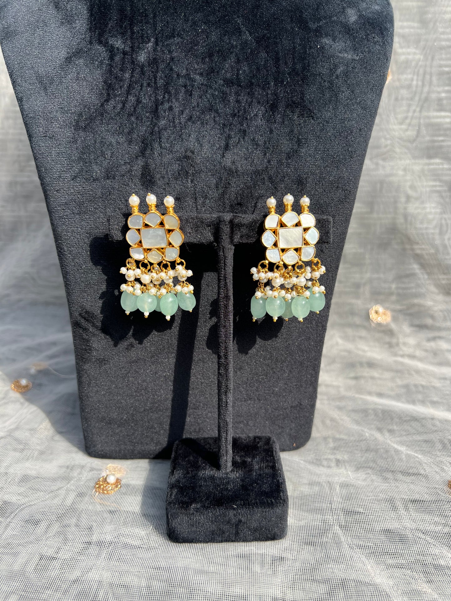 BA79 Mother of Pearl Necklace set