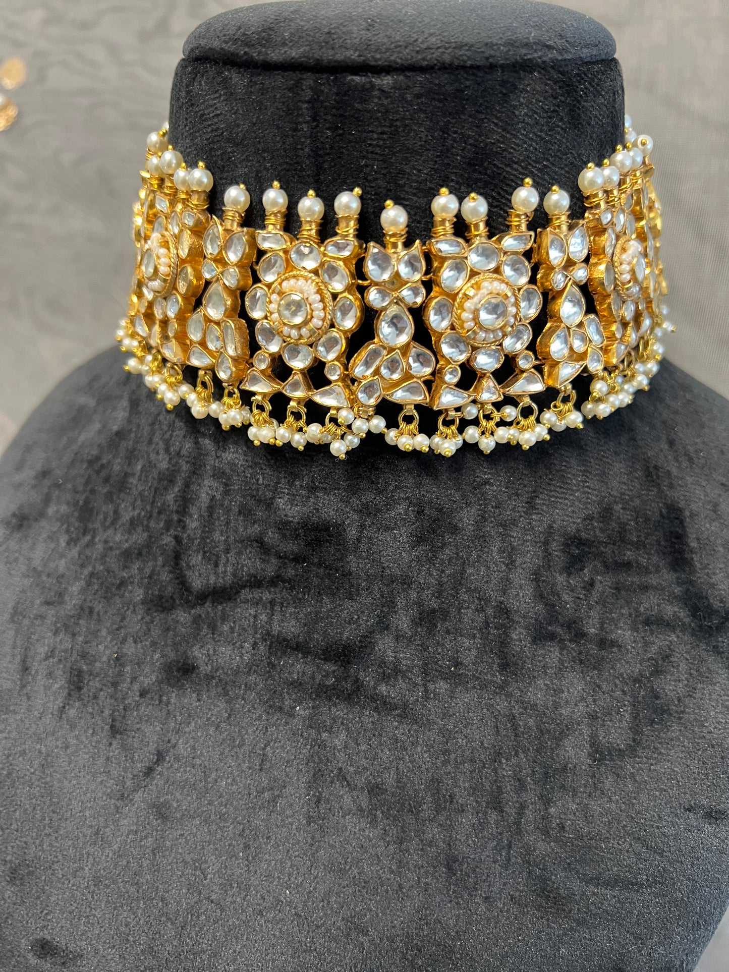 BA99 The Harleen Bridal set