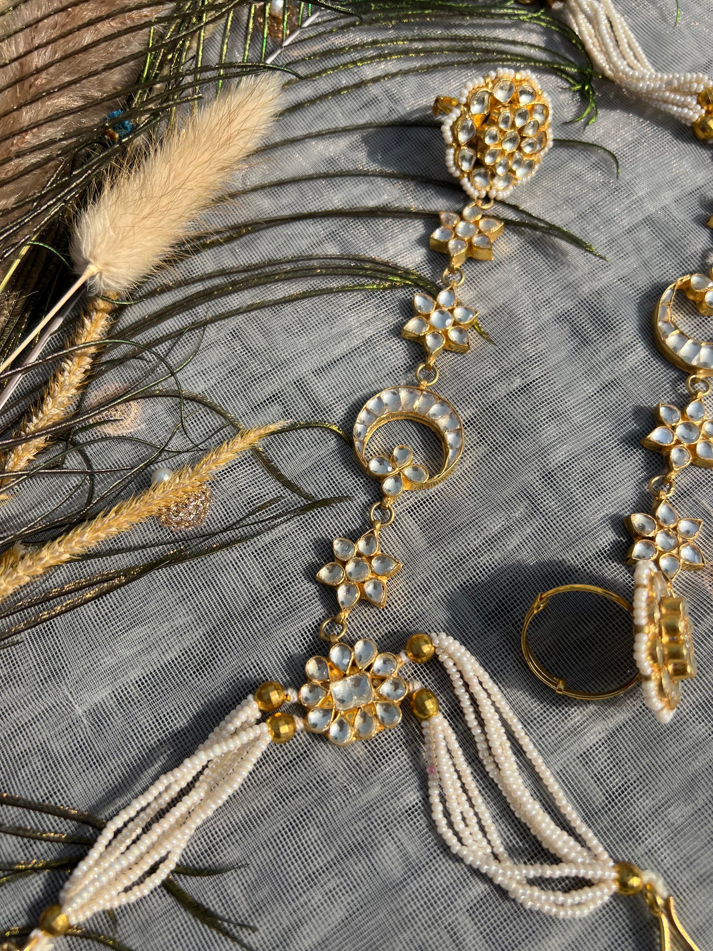 BA65 Pachi Kundan Hathphool