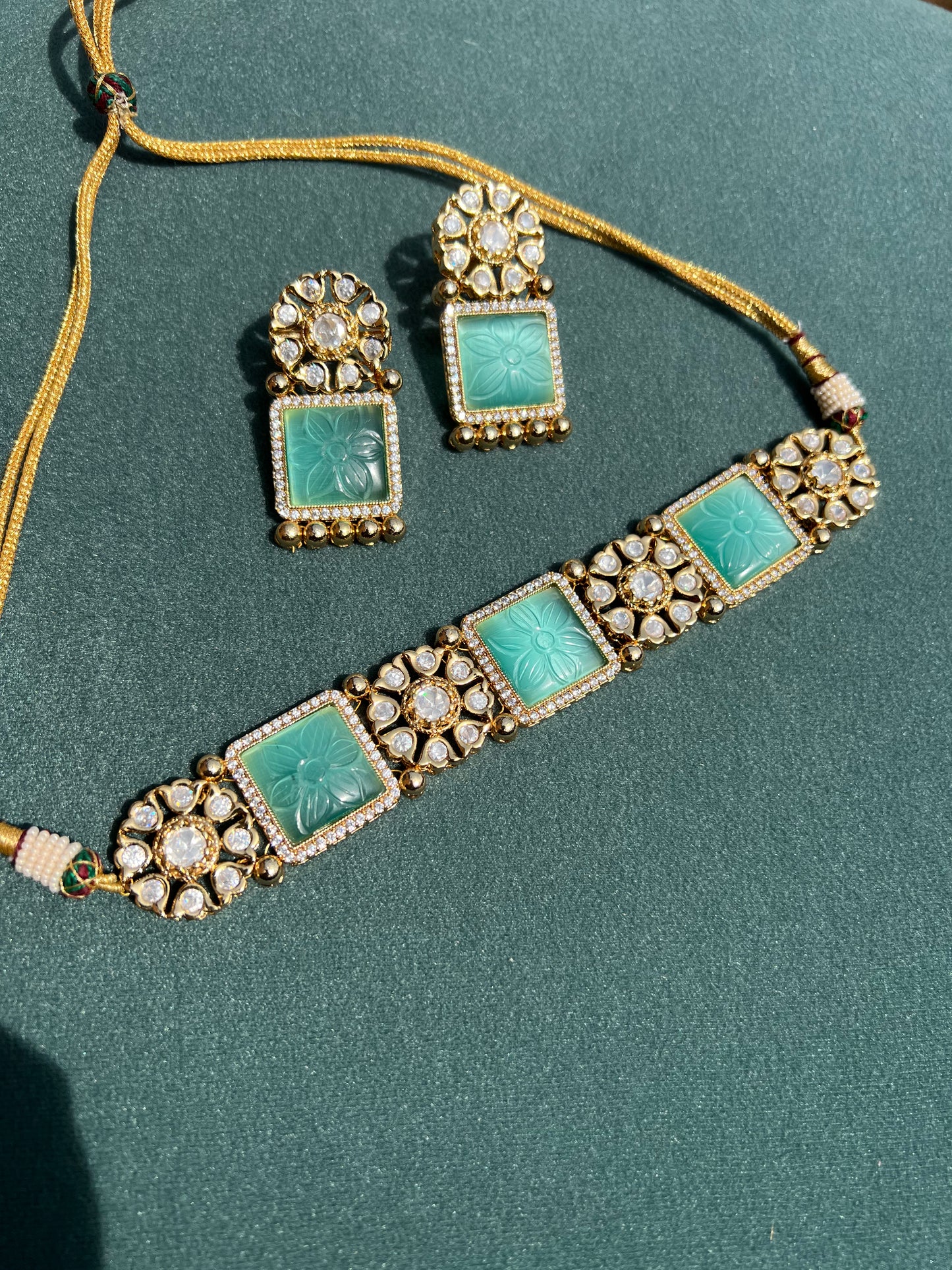 SKU3 Square Stone Choker Set - Mint
