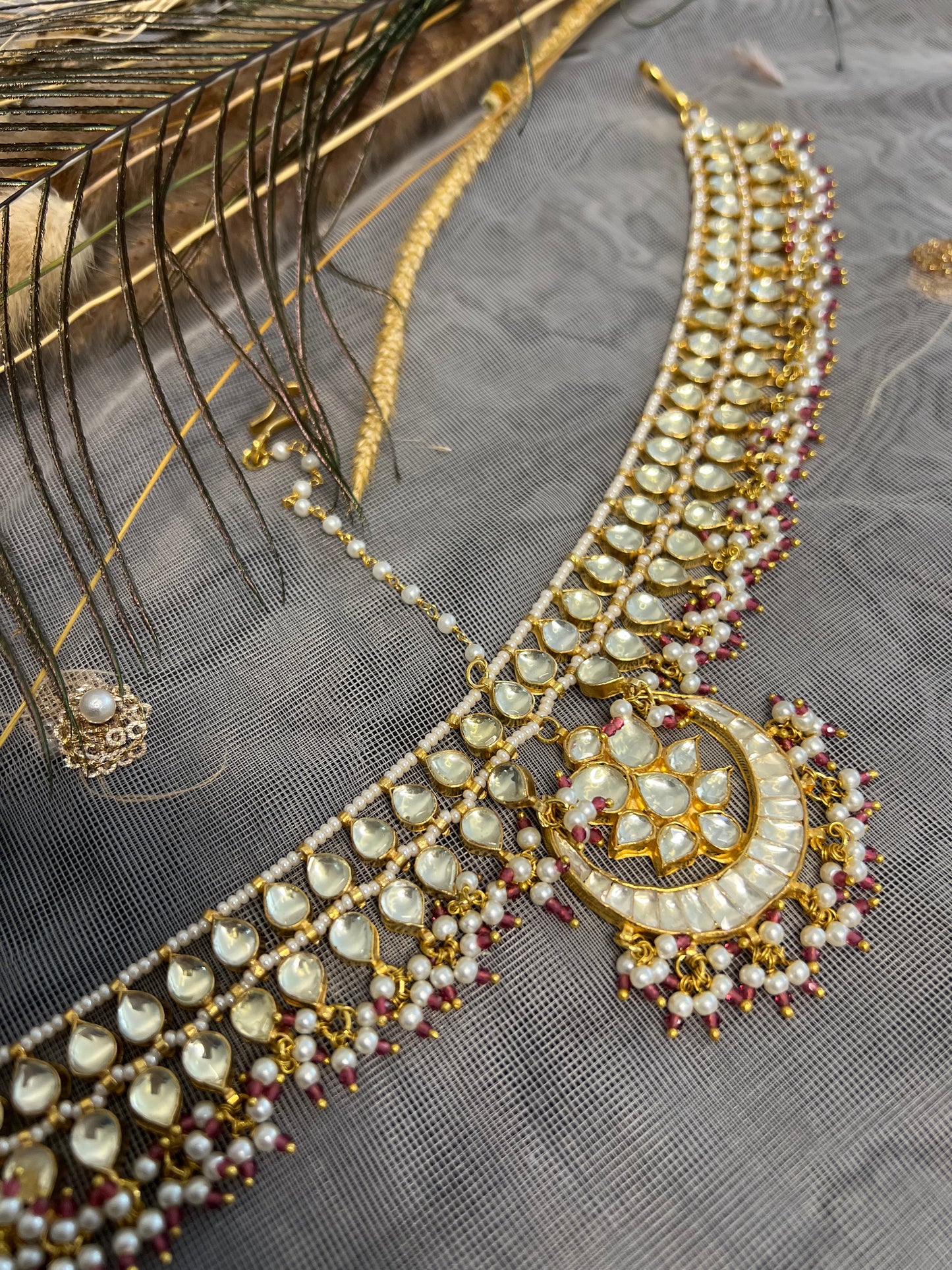 BA111 Pachi Kundan Mathapatti