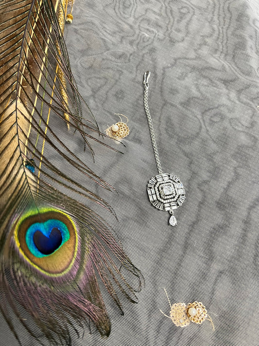 PY251 American Diamond Maang Tikka