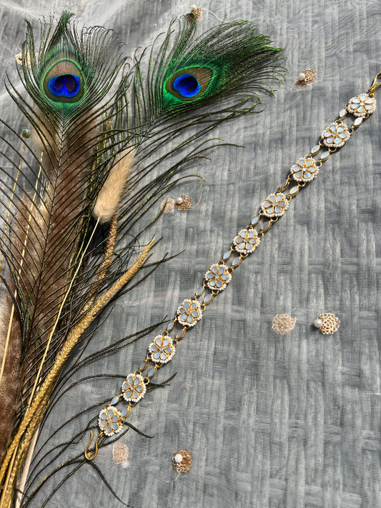 BA83 Mother of Pearl Sheeshpatti