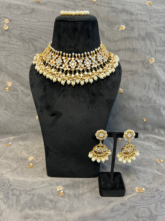 BA95 The Mona Bridal set