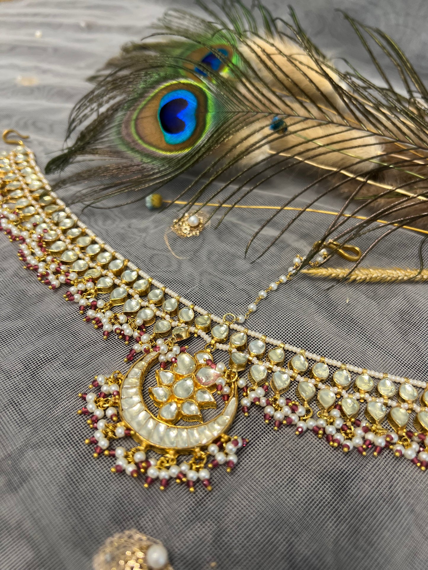 BA111 Pachi Kundan Mathapatti