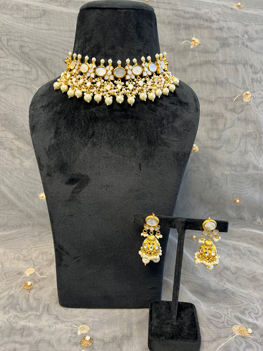 BA109 Mother of Pearl Necklace set