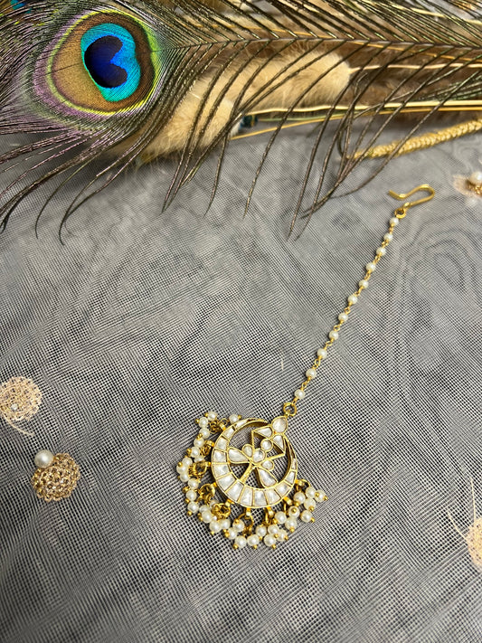 BA73 Pachi Kundan Maang Tikka