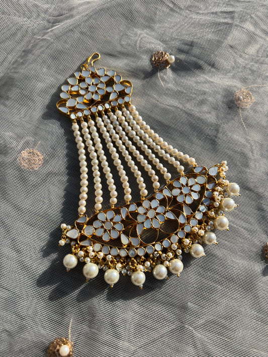 BC10 Pachi Kundan Mother of Pearl Passa