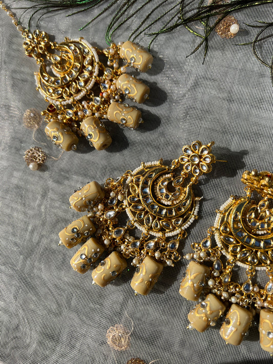 SKU72 Kundan Earring and Maang Tikka set - Caramel Cream
