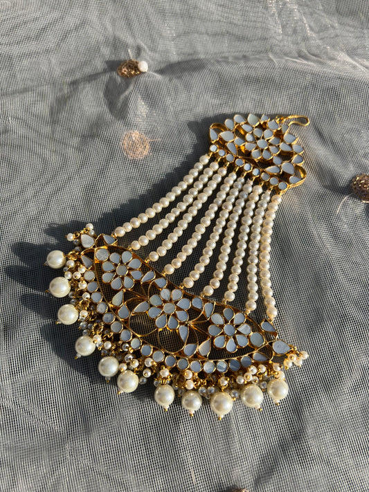BC10 Pachi Kundan Mother of Pearl Passa